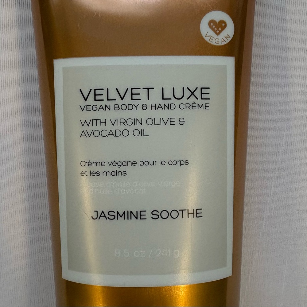 VOESH Velvet Luxe Jasmine Soothe Vegan Body and Hand Creme 8.5oz - Picture 2 of 7